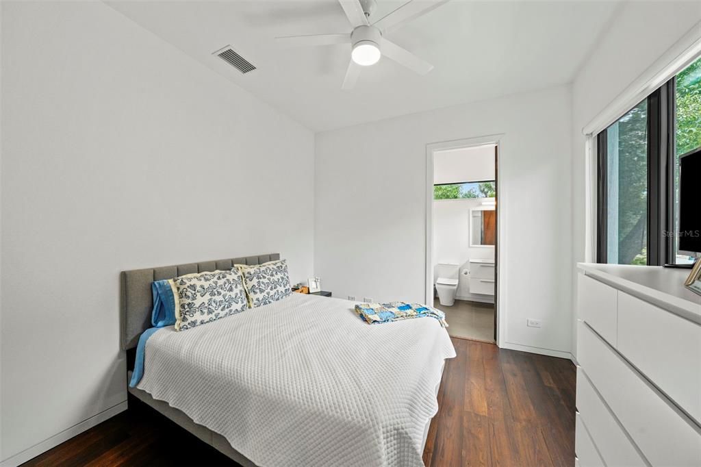 En Venta: $3,095,000 (5 camas, 4 baños, 4191 Pies cuadrados)