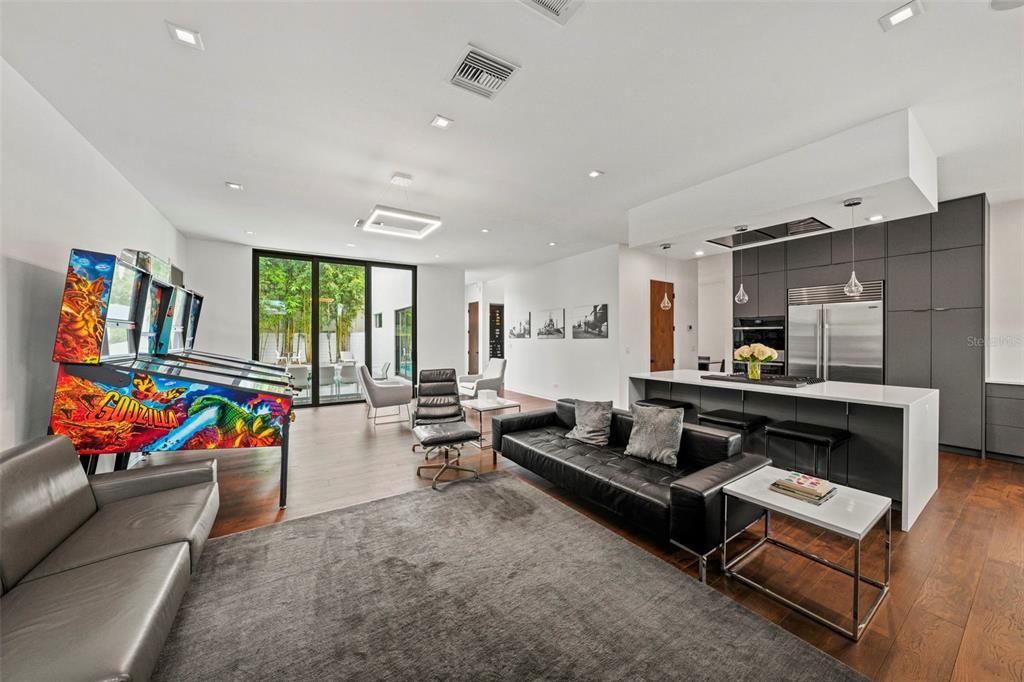 En Venta: $3,095,000 (5 camas, 4 baños, 4191 Pies cuadrados)