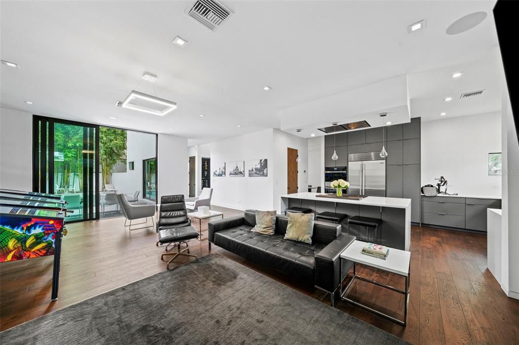 En Venta: $3,095,000 (5 camas, 4 baños, 4191 Pies cuadrados)