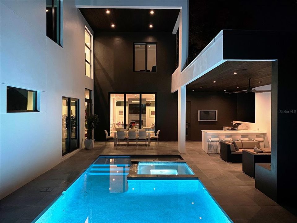 En Venta: $3,095,000 (5 camas, 4 baños, 4191 Pies cuadrados)