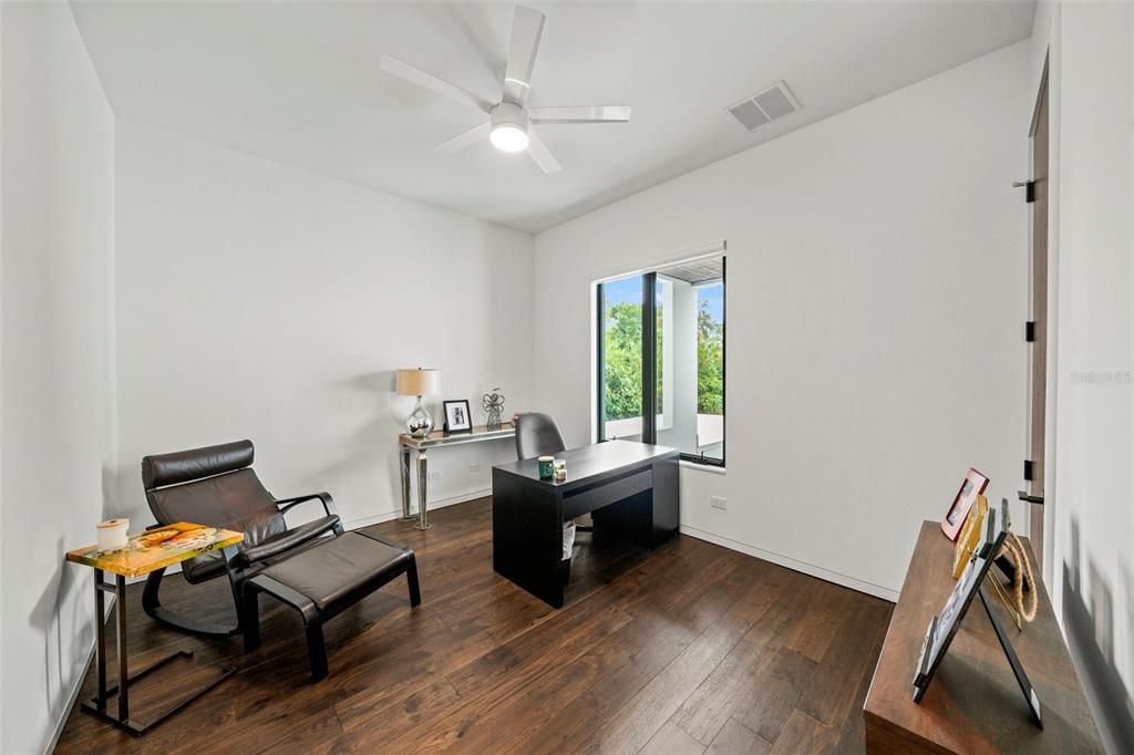 En Venta: $3,095,000 (5 camas, 4 baños, 4191 Pies cuadrados)