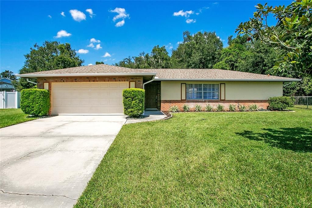 最近售出: $375,000 (3 贝兹, 2 浴室, 1451 平方英尺)