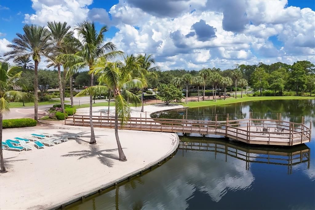 En Venta: $299,500 (2 camas, 2 baños, 1242 Pies cuadrados)