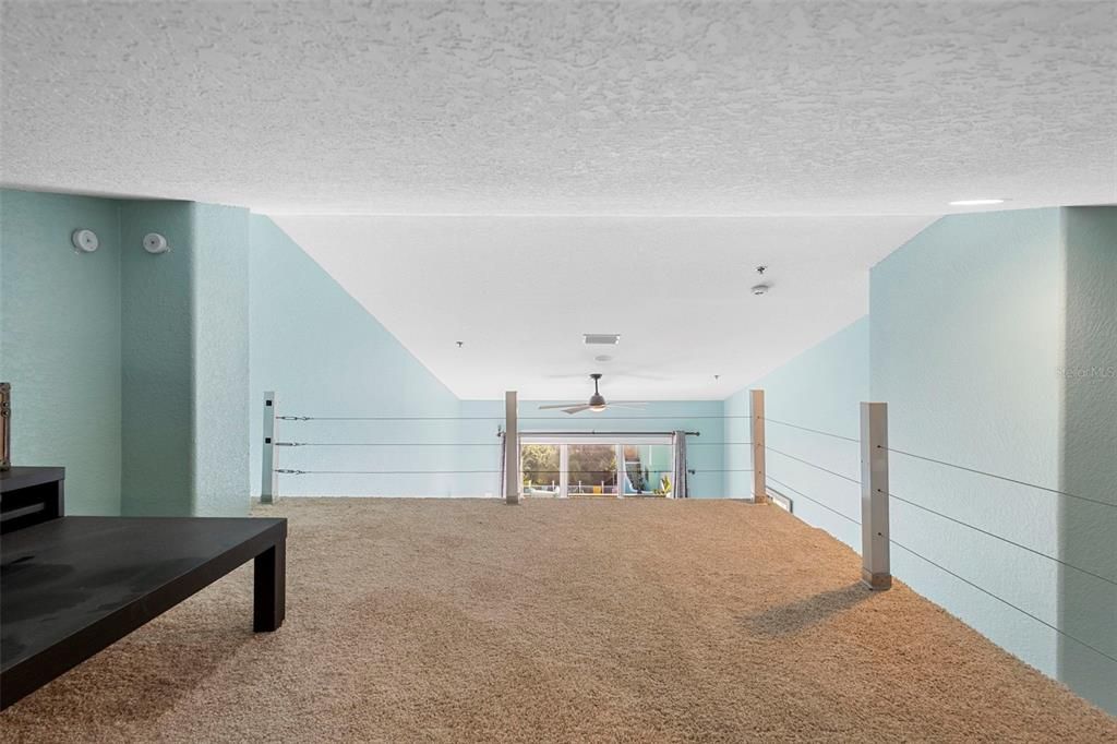 For Sale: $399,900 (2 beds, 2 baths, 1552 Square Feet)