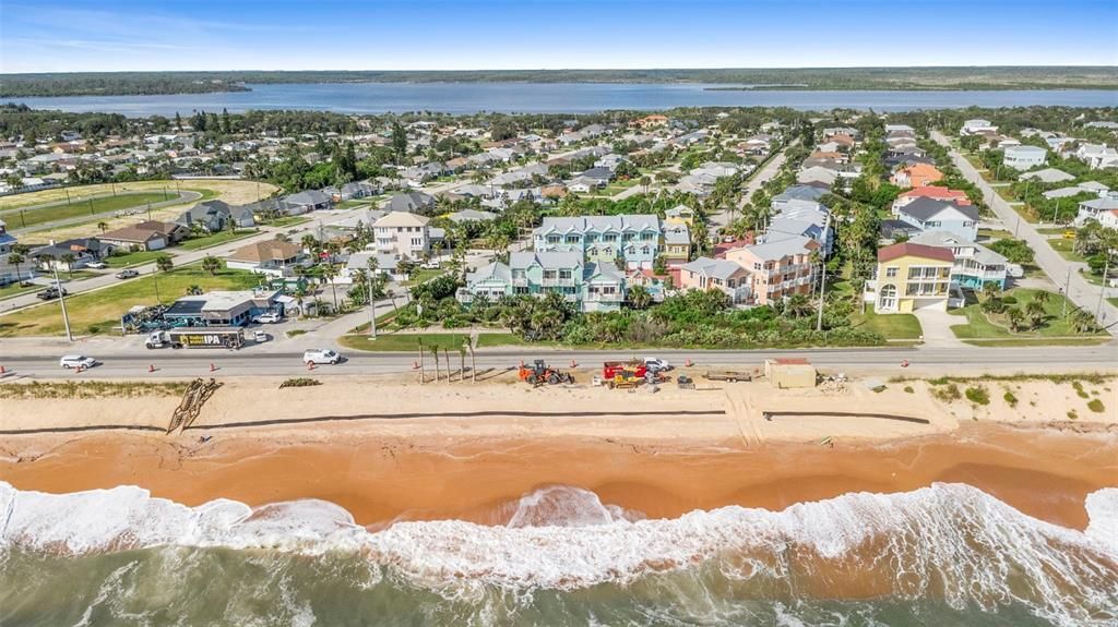 For Sale: $399,900 (2 beds, 2 baths, 1552 Square Feet)