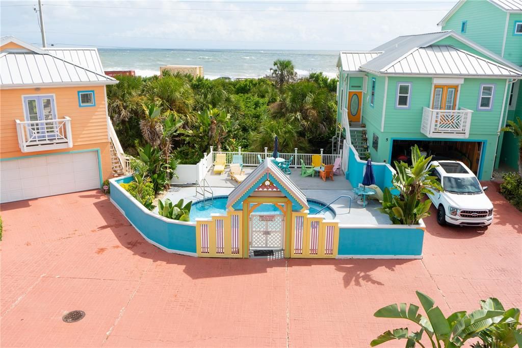 For Sale: $399,900 (2 beds, 2 baths, 1552 Square Feet)