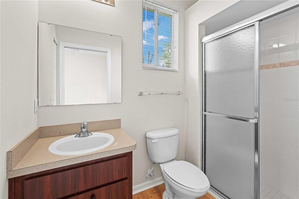 Activo con contrato: $340,000 (2 camas, 3 baños, 1835 Pies cuadrados)