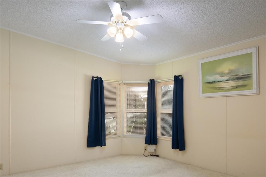 En Venta: $139,900 (2 camas, 2 baños, 1002 Pies cuadrados)