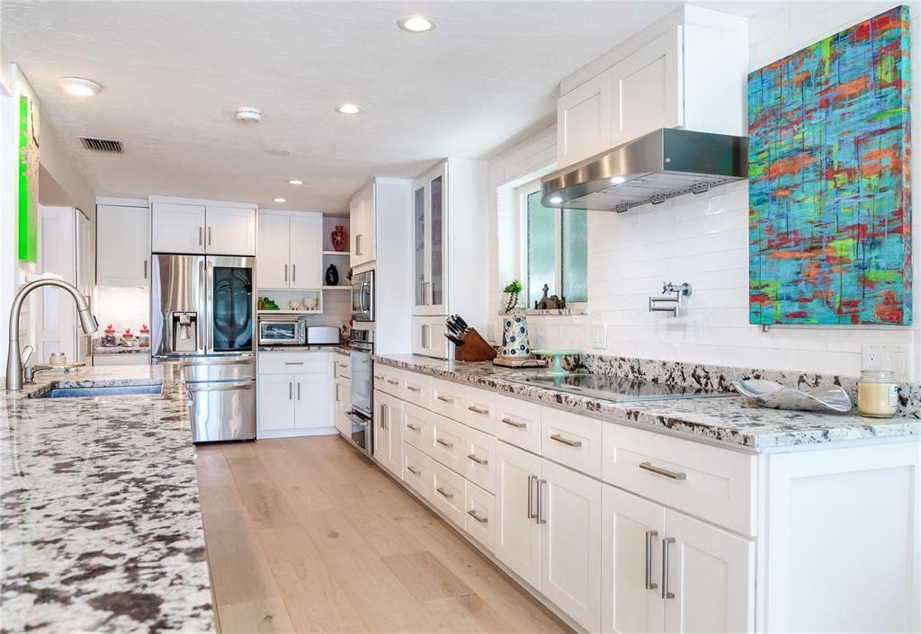 待售: $1,700,000 (4 贝兹, 3 浴室, 2934 平方英尺)