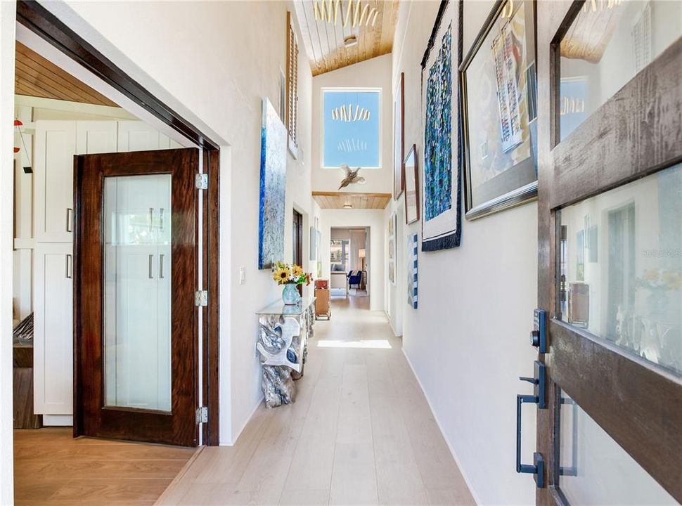 待售: $1,700,000 (4 贝兹, 3 浴室, 2934 平方英尺)