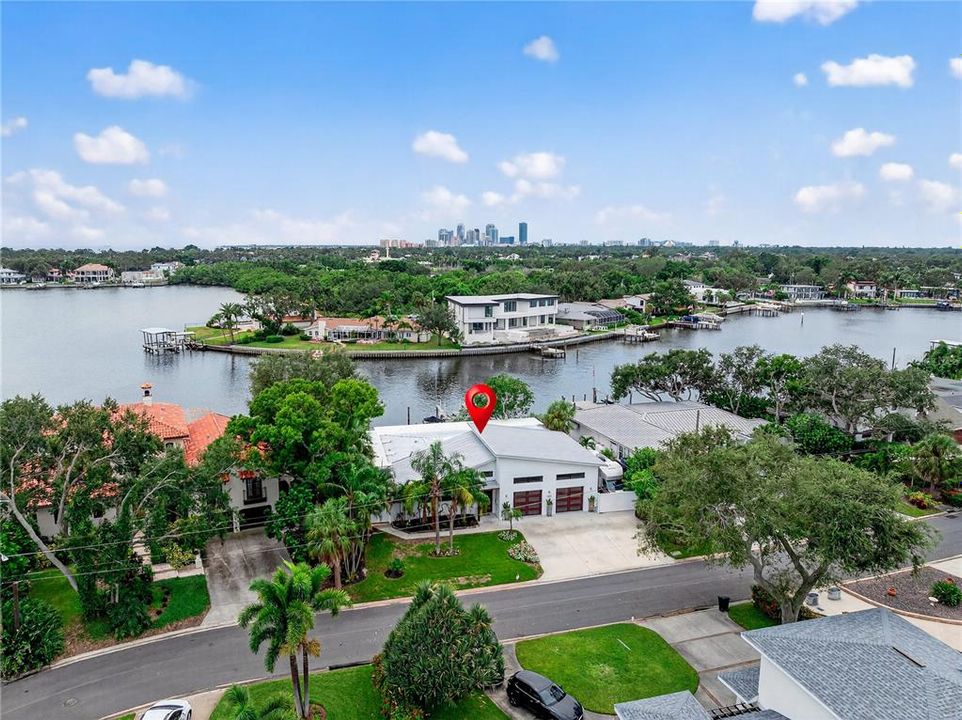 待售: $1,700,000 (4 贝兹, 3 浴室, 2934 平方英尺)