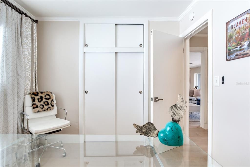 待售: $1,700,000 (4 贝兹, 3 浴室, 2934 平方英尺)