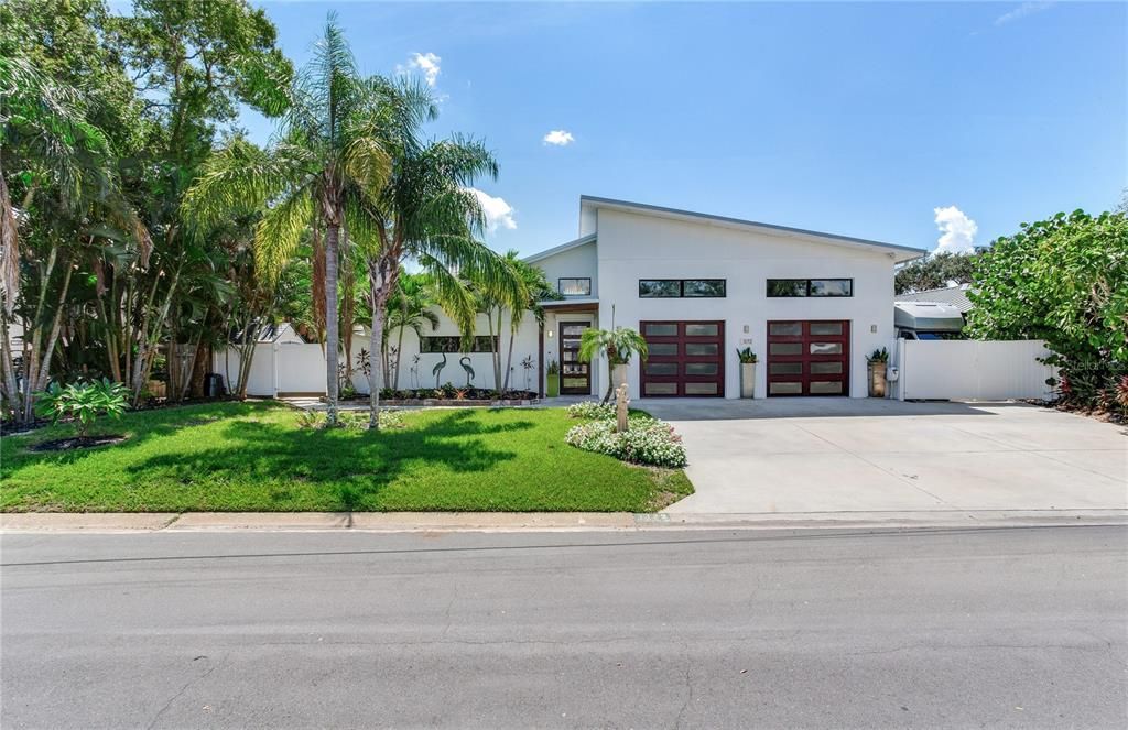 待售: $1,700,000 (4 贝兹, 3 浴室, 2934 平方英尺)