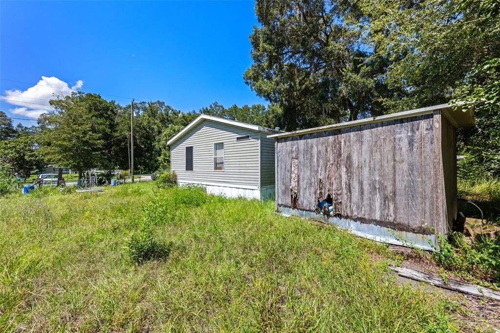 For Sale: $107,000 (2 beds, 2 baths, 960 Square Feet)