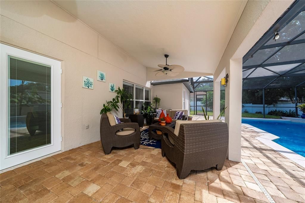 На продажу: $665,000 (5 спален, 3 ванн, 3642 Квадратных фут)