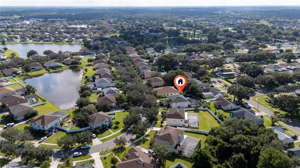 На продажу: $665,000 (5 спален, 3 ванн, 3642 Квадратных фут)