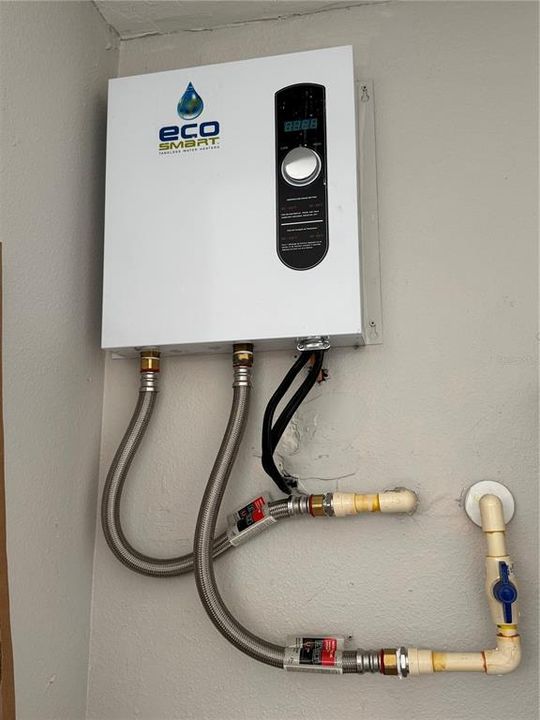 На продажу: $665,000 (5 спален, 3 ванн, 3642 Квадратных фут)