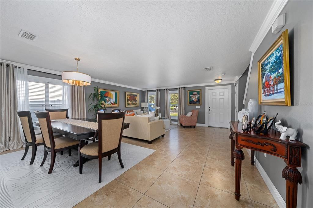 На продажу: $665,000 (5 спален, 3 ванн, 3642 Квадратных фут)