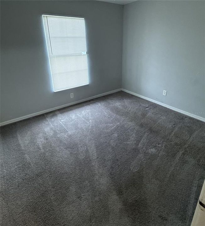 出租: $1,400 (3 贝兹, 2 浴室, 1125 平方英尺)