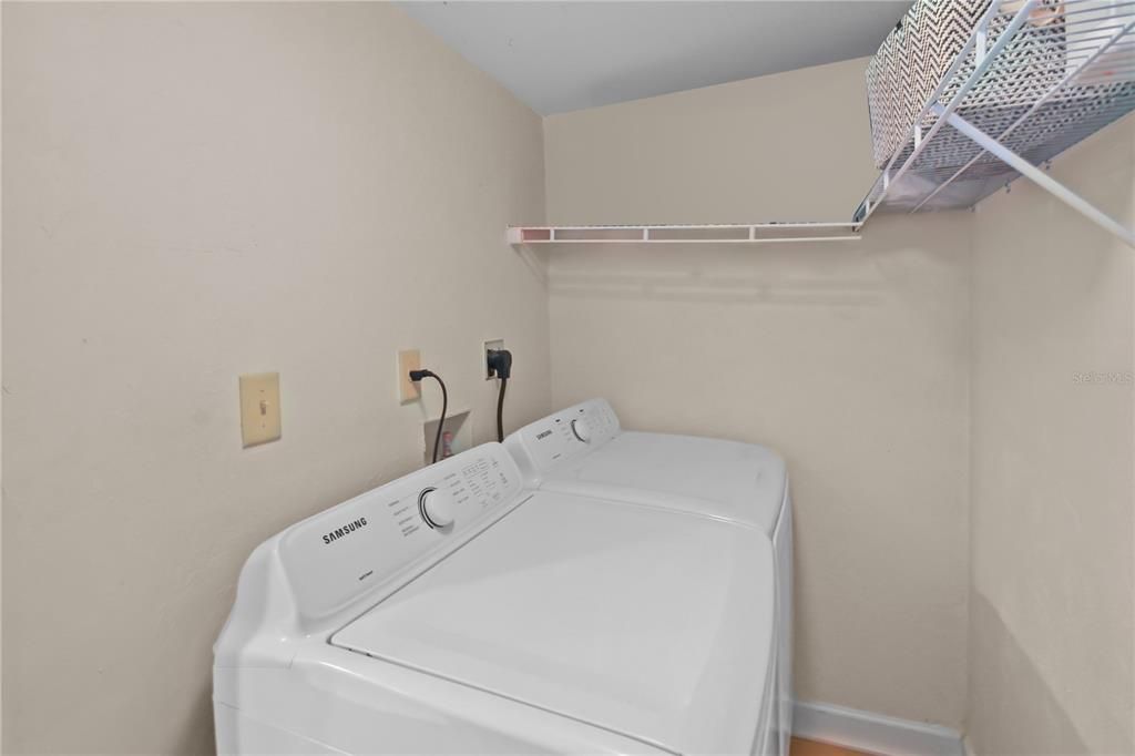 待售: $130,000 (2 贝兹, 2 浴室, 1123 平方英尺)