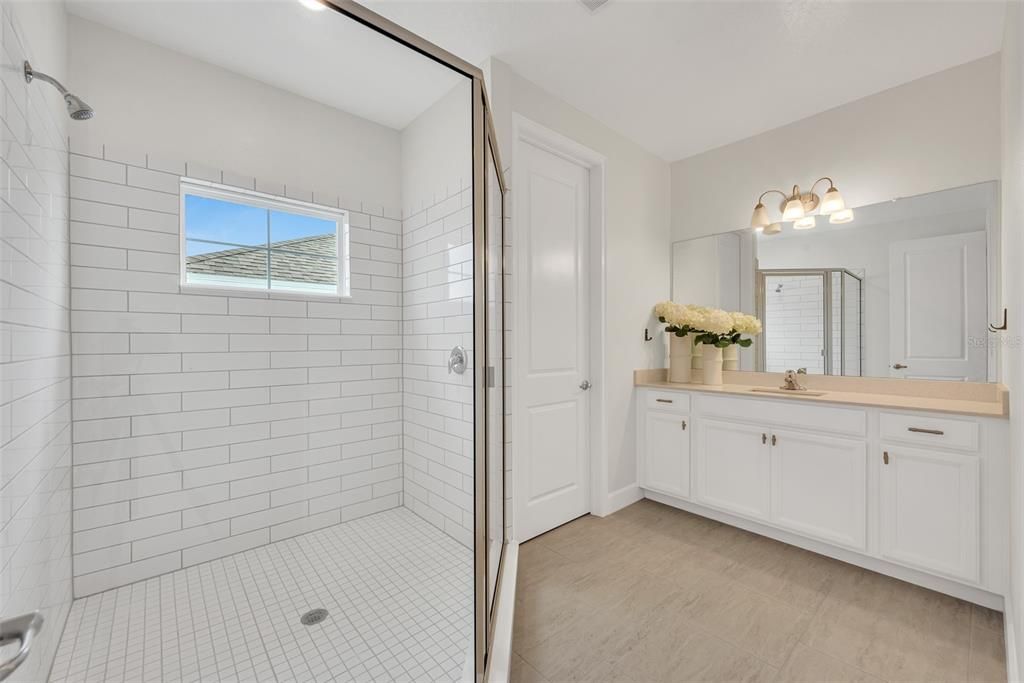 В аренду: $6,250 (4 спален, 3 ванн, 2993 Квадратных фут)