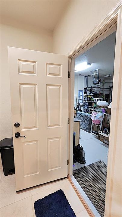 合同活跃: $475,000 (3 贝兹, 2 浴室, 2119 平方英尺)