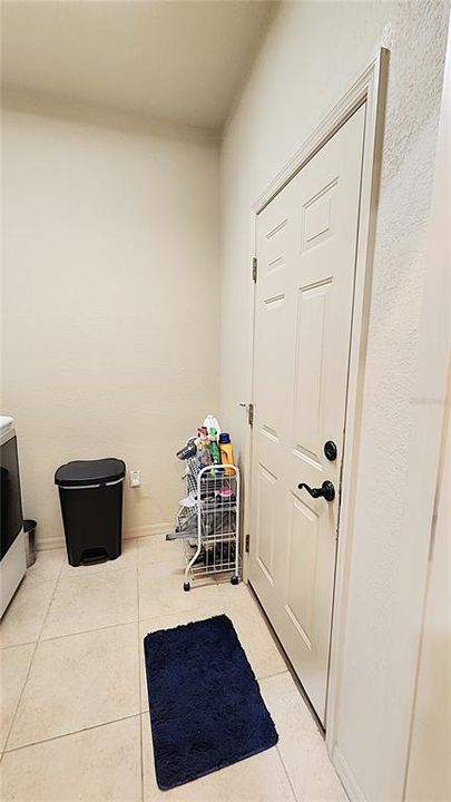 合同活跃: $475,000 (3 贝兹, 2 浴室, 2119 平方英尺)