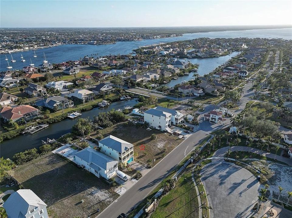 For Sale: $469,000 (0.13 acres)