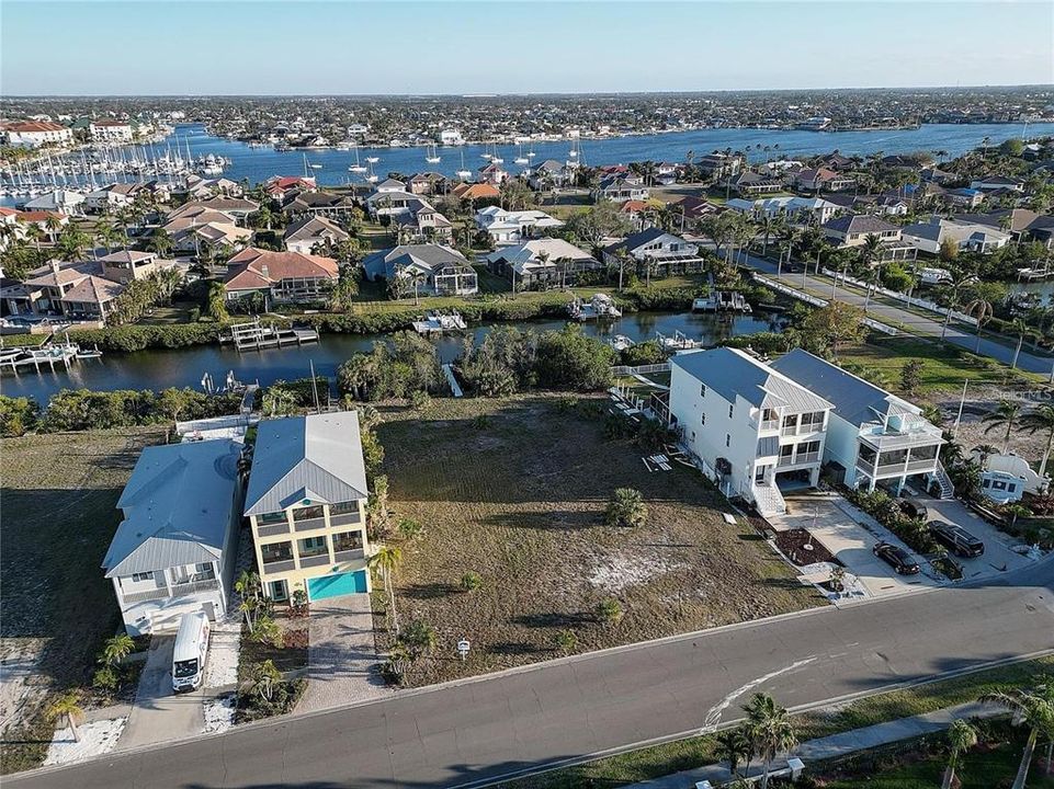 For Sale: $469,000 (0.13 acres)