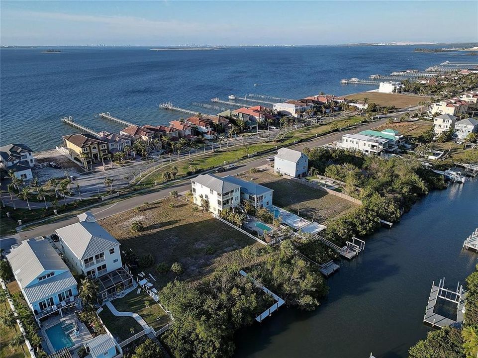 For Sale: $469,000 (0.13 acres)