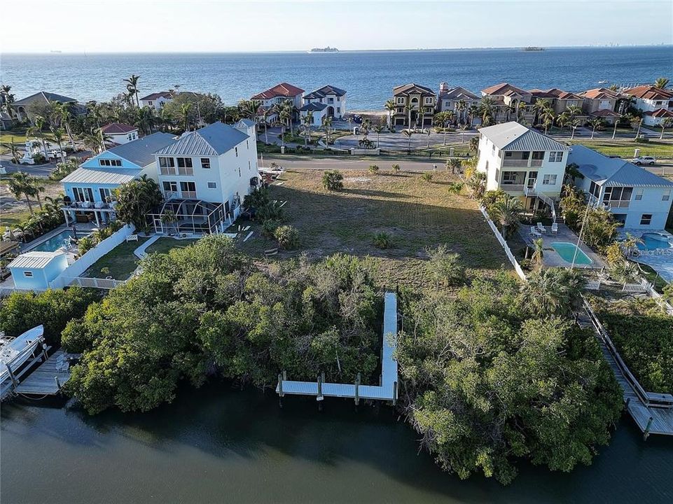 For Sale: $469,000 (0.13 acres)