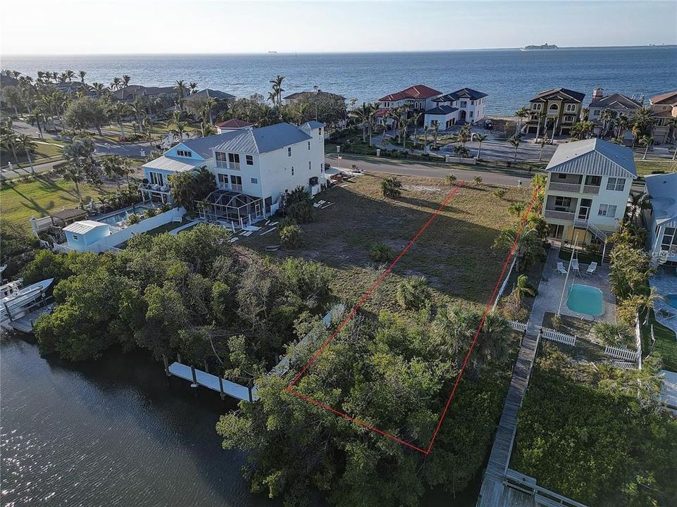 For Sale: $469,000 (0.13 acres)