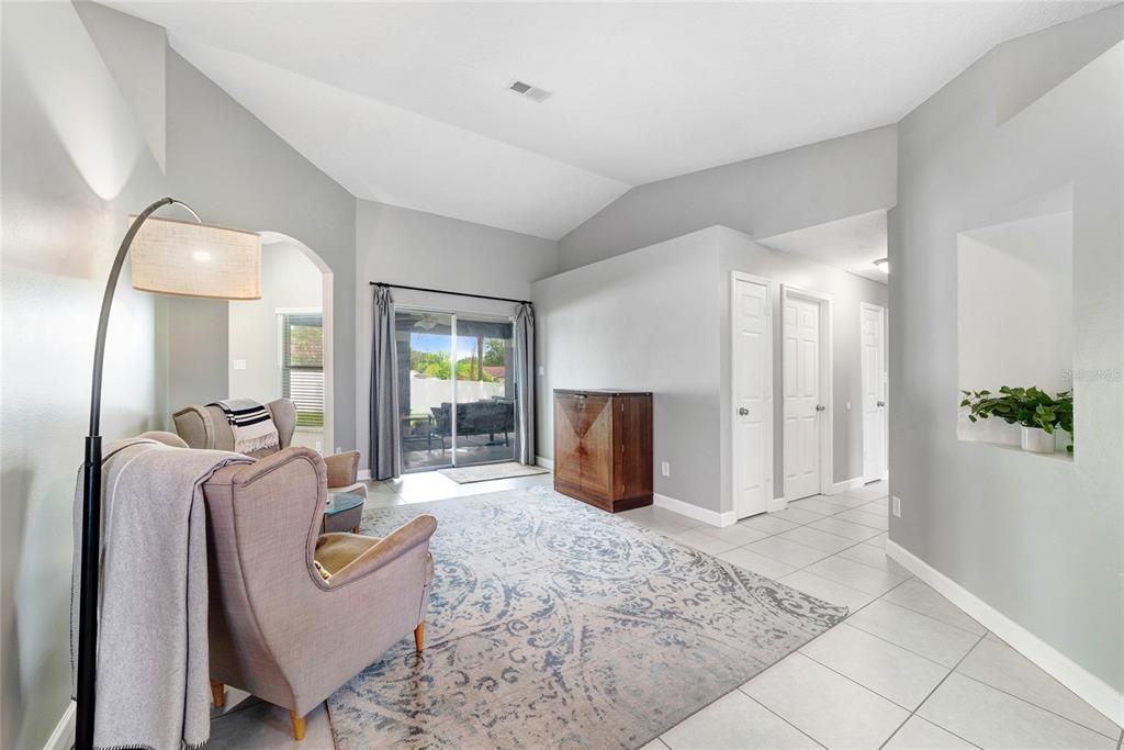 待售: $419,000 (4 贝兹, 2 浴室, 1763 平方英尺)