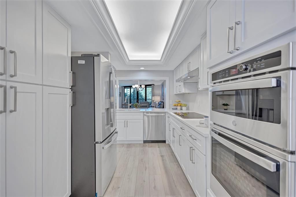 出租: $7,000 (2 贝兹, 2 浴室, 1498 平方英尺)