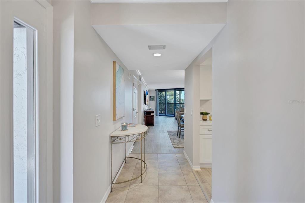 出租: $7,000 (2 贝兹, 2 浴室, 1498 平方英尺)