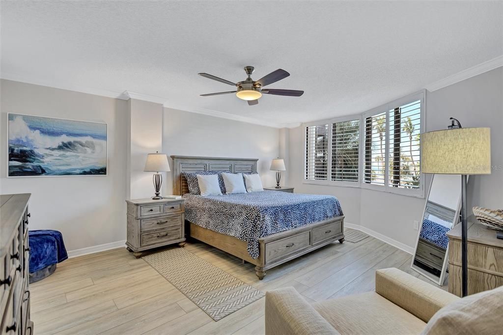 出租: $7,000 (2 贝兹, 2 浴室, 1498 平方英尺)