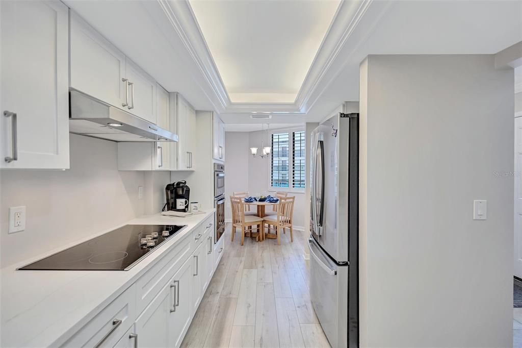 出租: $7,000 (2 贝兹, 2 浴室, 1498 平方英尺)