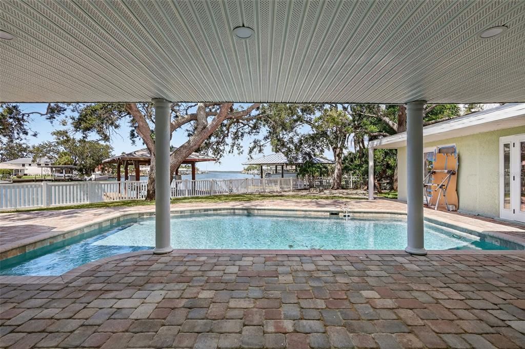 For Sale: $1,899,000 (5 beds, 4 baths, 3022 Square Feet)