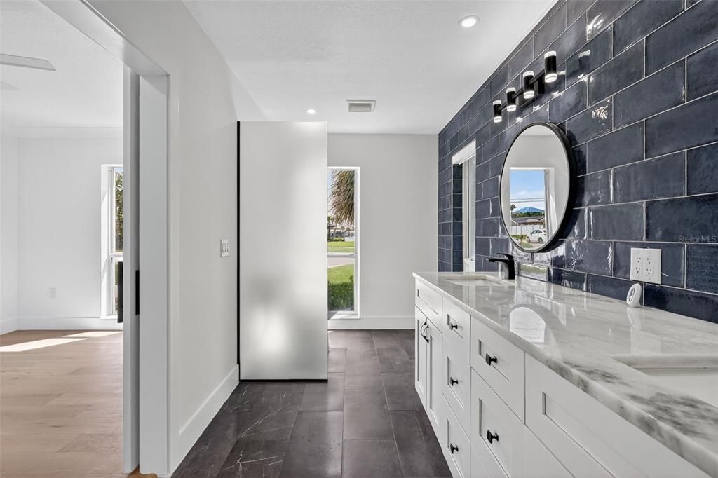 For Sale: $1,899,000 (5 beds, 4 baths, 3022 Square Feet)