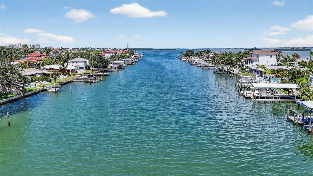 For Sale: $1,899,000 (5 beds, 4 baths, 3022 Square Feet)