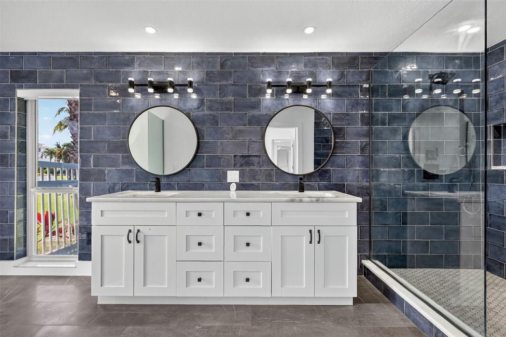 For Sale: $1,899,000 (5 beds, 4 baths, 3022 Square Feet)