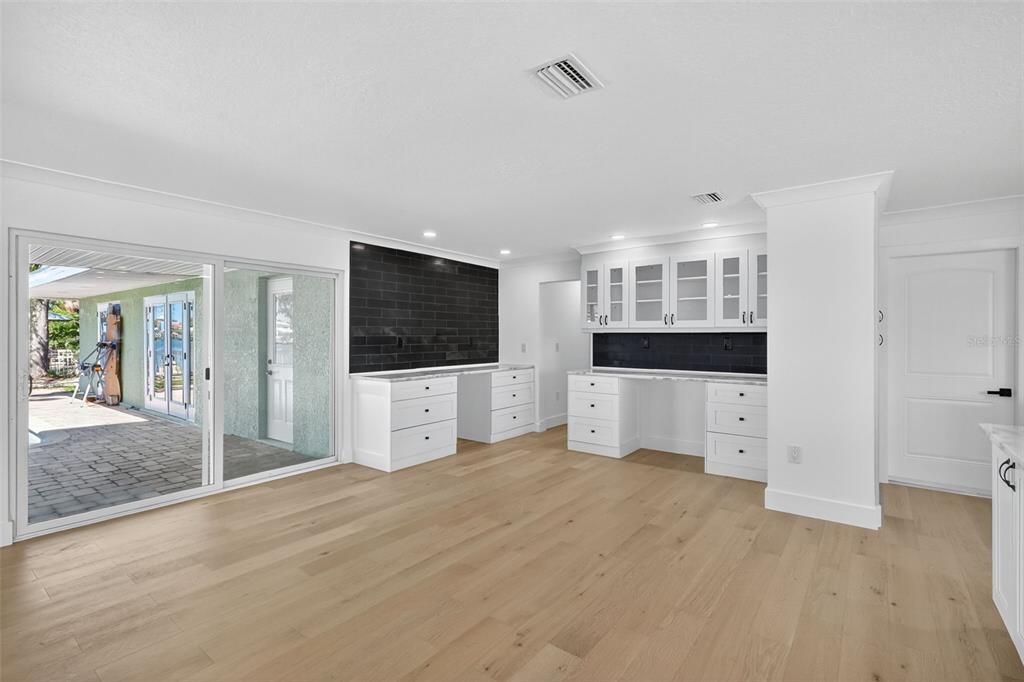 For Sale: $1,899,000 (5 beds, 4 baths, 3022 Square Feet)