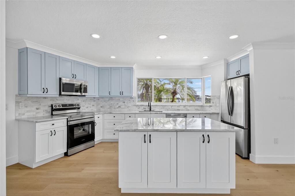 For Sale: $1,899,000 (5 beds, 4 baths, 3022 Square Feet)