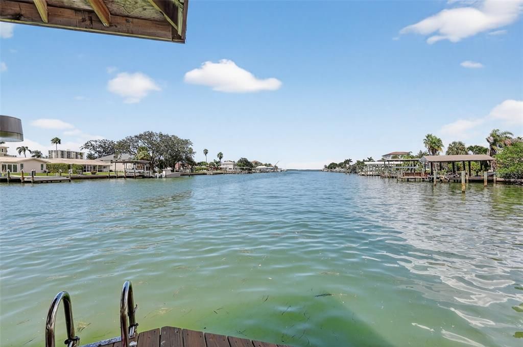 For Sale: $1,899,000 (5 beds, 4 baths, 3022 Square Feet)