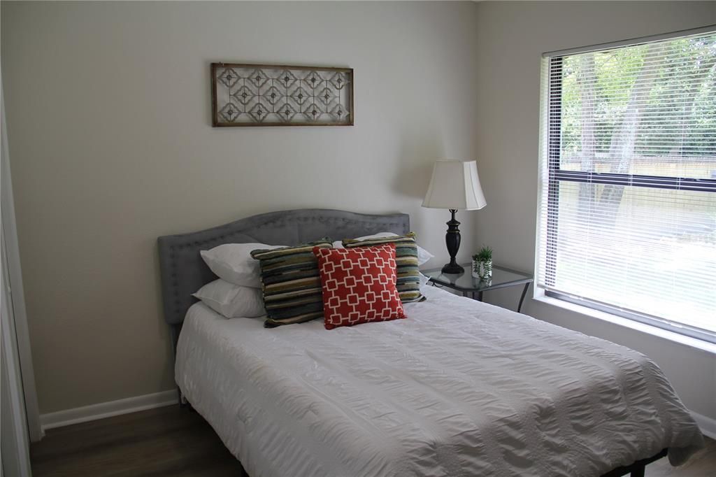 Active With Contract: $395,000 (4 beds, 2 baths, 1712 Square Feet)