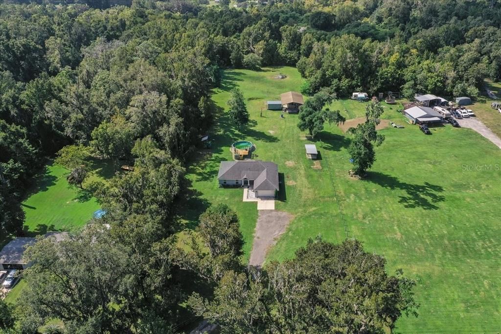 Под контрактом: $565,900 (4 спален, 3 ванн, 1882 Квадратных фут)