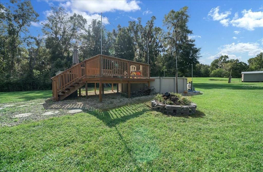 Под контрактом: $565,900 (4 спален, 3 ванн, 1882 Квадратных фут)