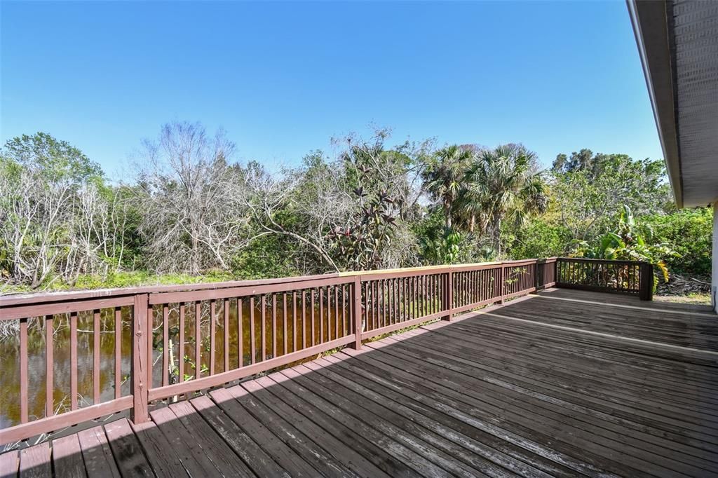 出租: $5,200 (4 贝兹, 5 浴室, 4440 平方英尺)