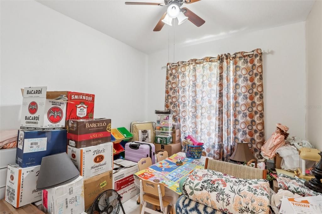 На продажу: $320,000 (3 спален, 2 ванн, 1497 Квадратных фут)