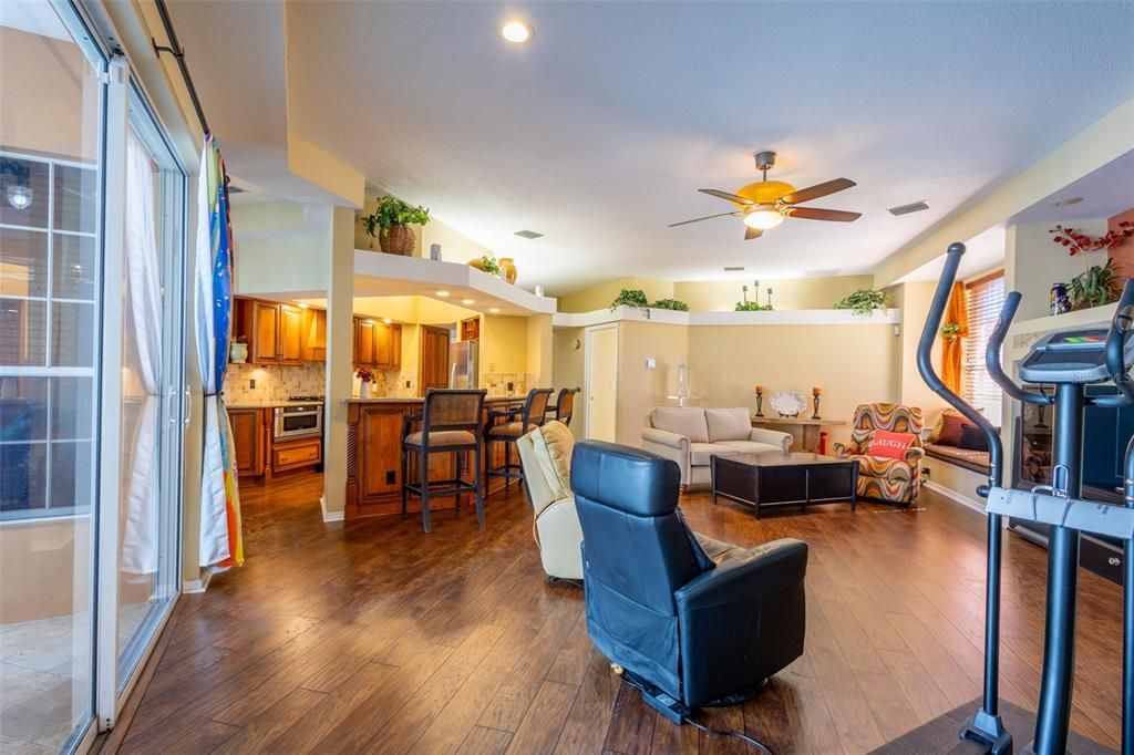 待售: $899,900 (4 贝兹, 3 浴室, 3137 平方英尺)